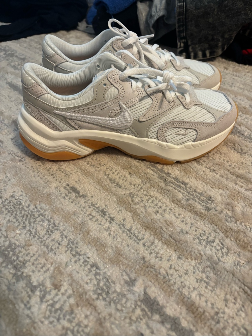 Nike Women’s AI8 tan and white sneaker
